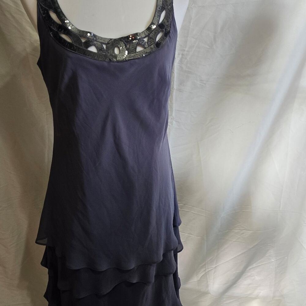 SLNY Women's Navy Sequined Neck Detail Tiered A-Line Dress with Over Coat Size 8 - Picture 2 of 6
